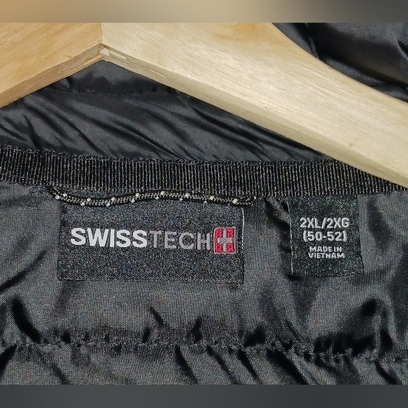 Black SwissTech Jacket Size XXL - Picture 4 of 5
